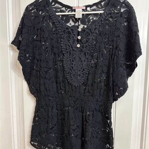 Chic Black Lace Blouse for Women